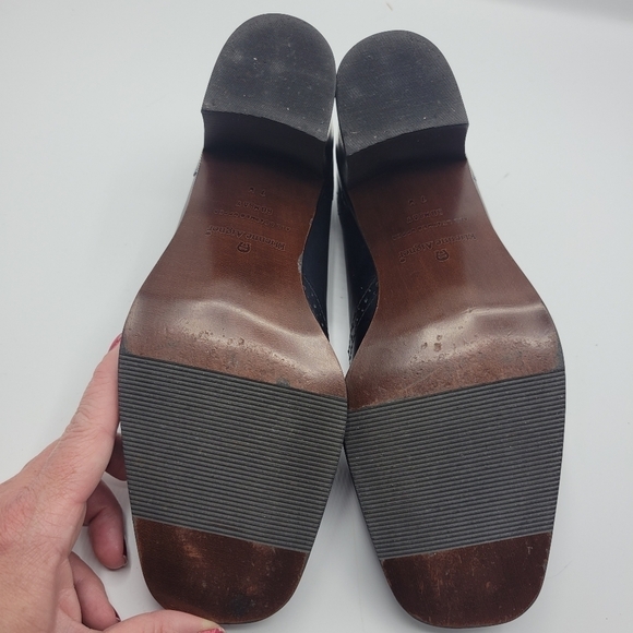 Etienne Aigner leather upper size 7W - Picture 9 of 16
